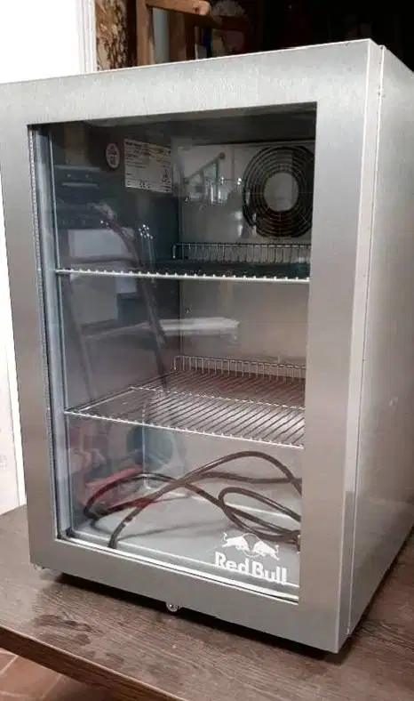 Kulkas/Showcase Mini Red Bull Original LED Display (Limited Edition)