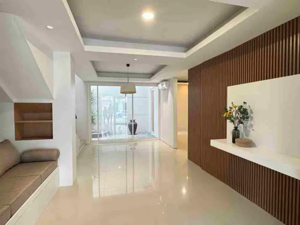 SEMI FURNISH BAGUS RUMAH DIAN ISTANA SIAP HUNI