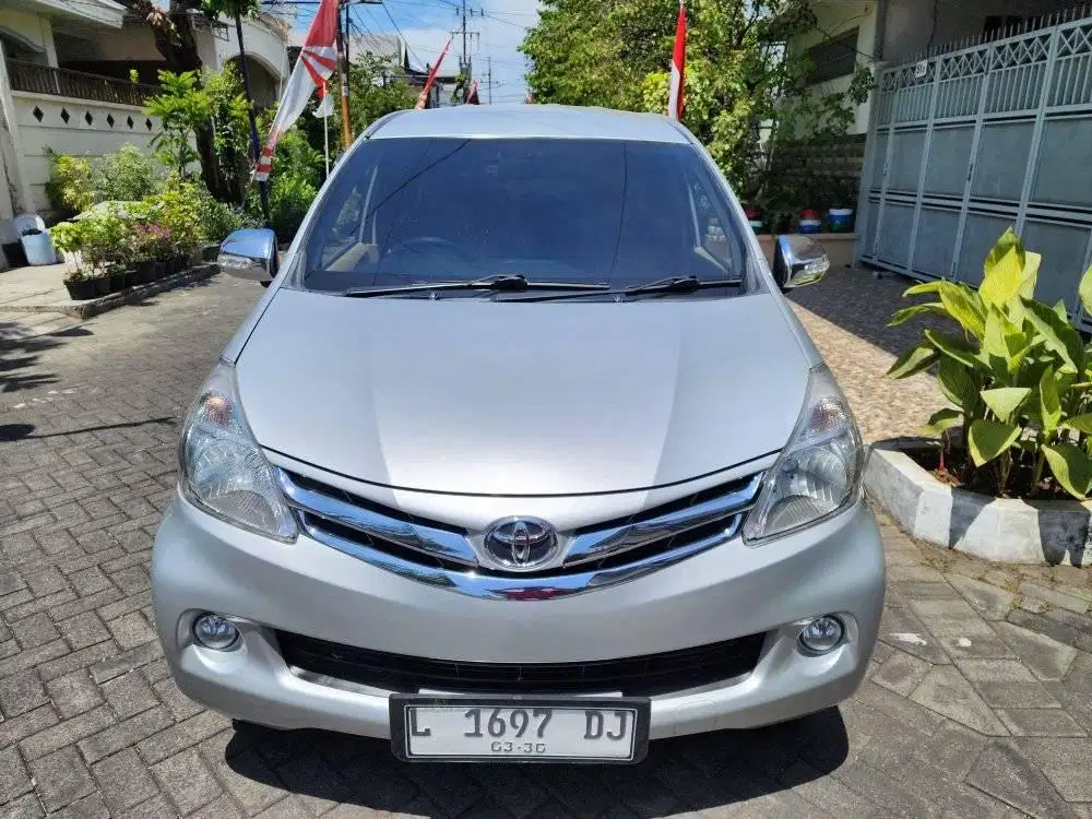 TOYOTA NEW AVANZA 1.3 G MATIC THUN 2012 ISTIMEWAH