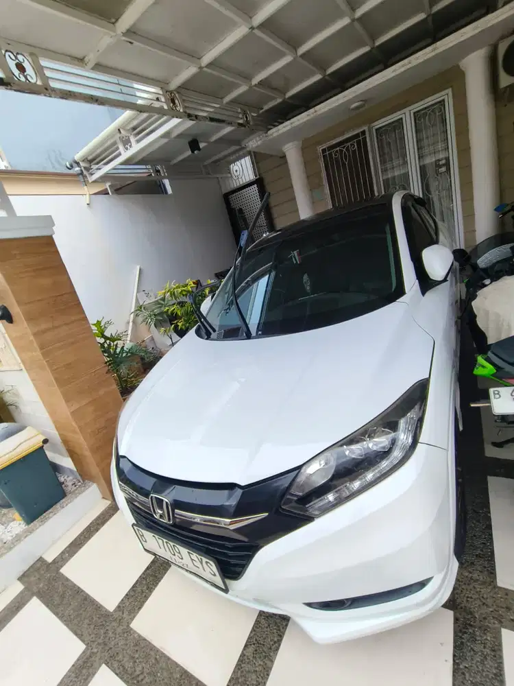 Honda HR-V Prestige 2017 Bensin