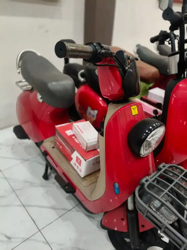 Sepeda Listrik Uwinfly R8S