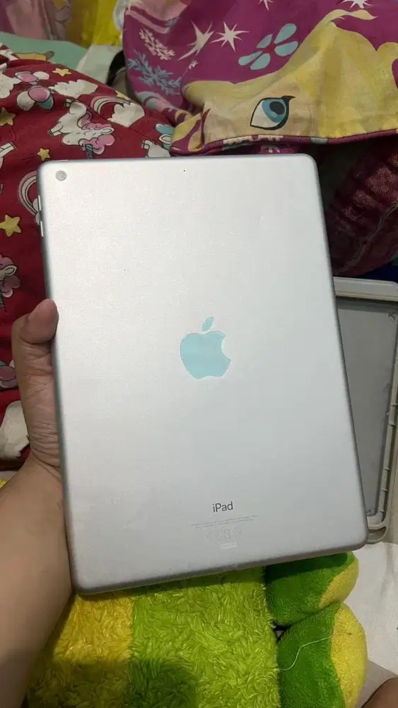 DI JUAL CEPAT IPAD GEN 6 IBOX FULL SET