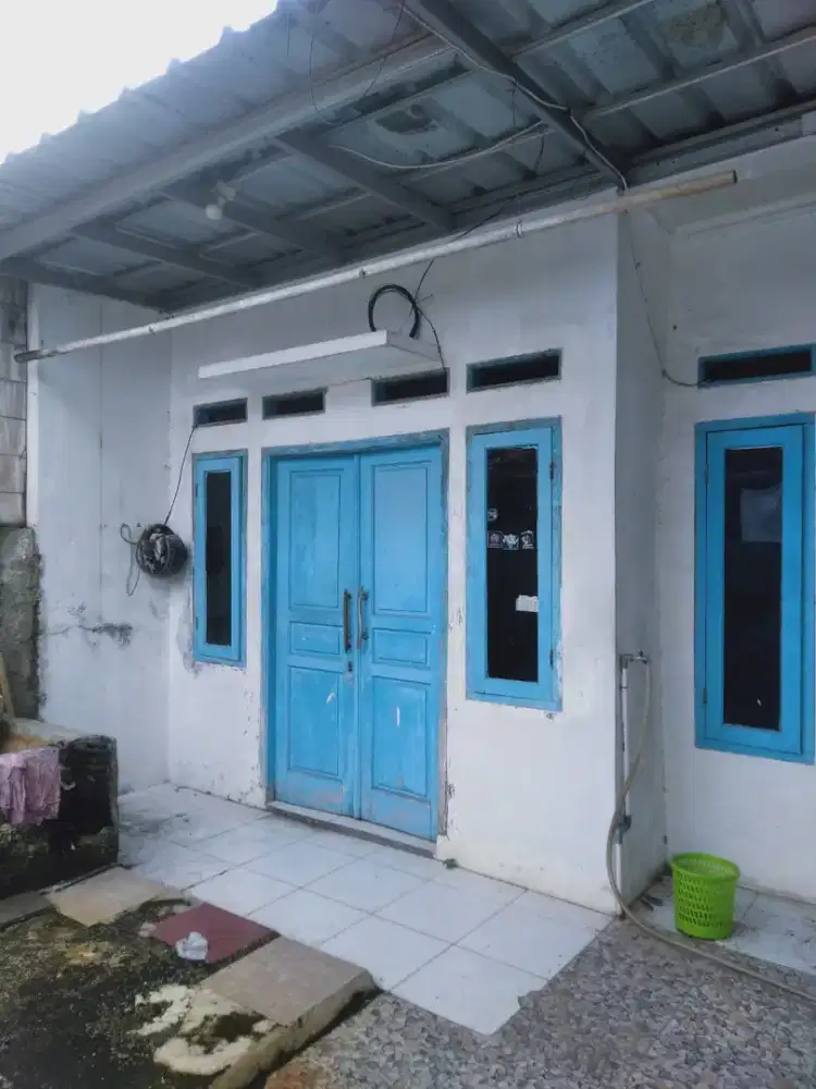 Disewakan atau overkredit