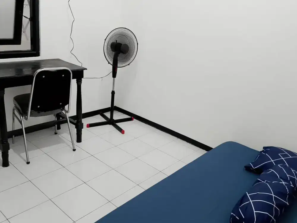Kost Di Pedurungan Majapahit Kota Semarang Kipas Angin Non AC Harga Murah (KM Luar)
