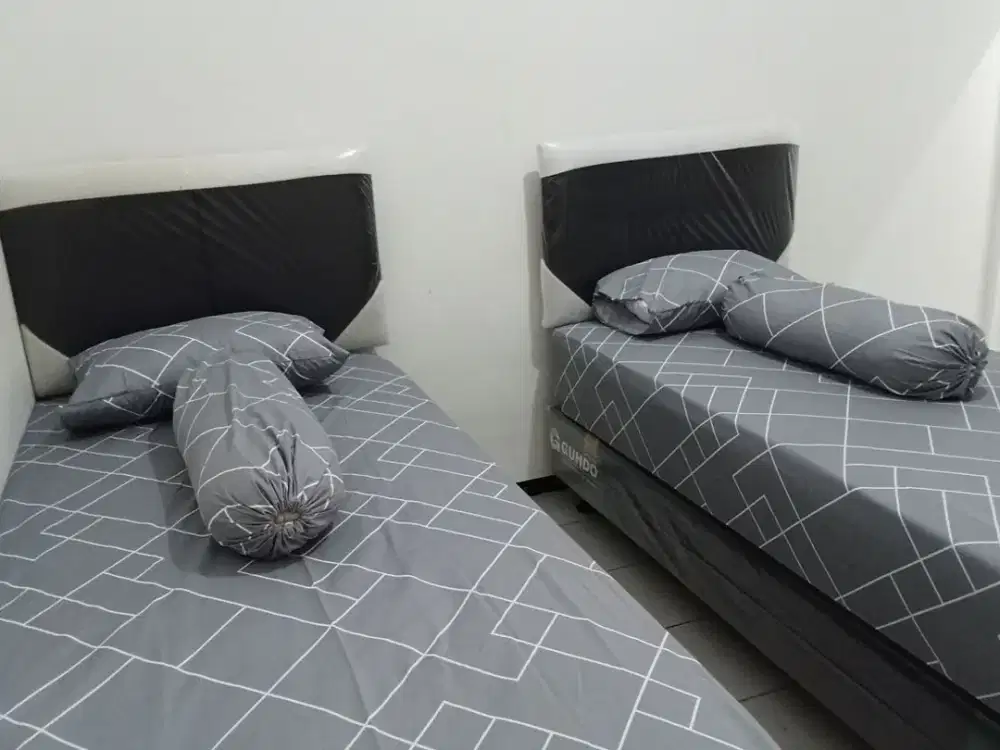 Kost Harian Di Pedurungan Majapahit Kota Semarang Kamar Mandi Dalam AC Wifi Fasilitas Lengkap