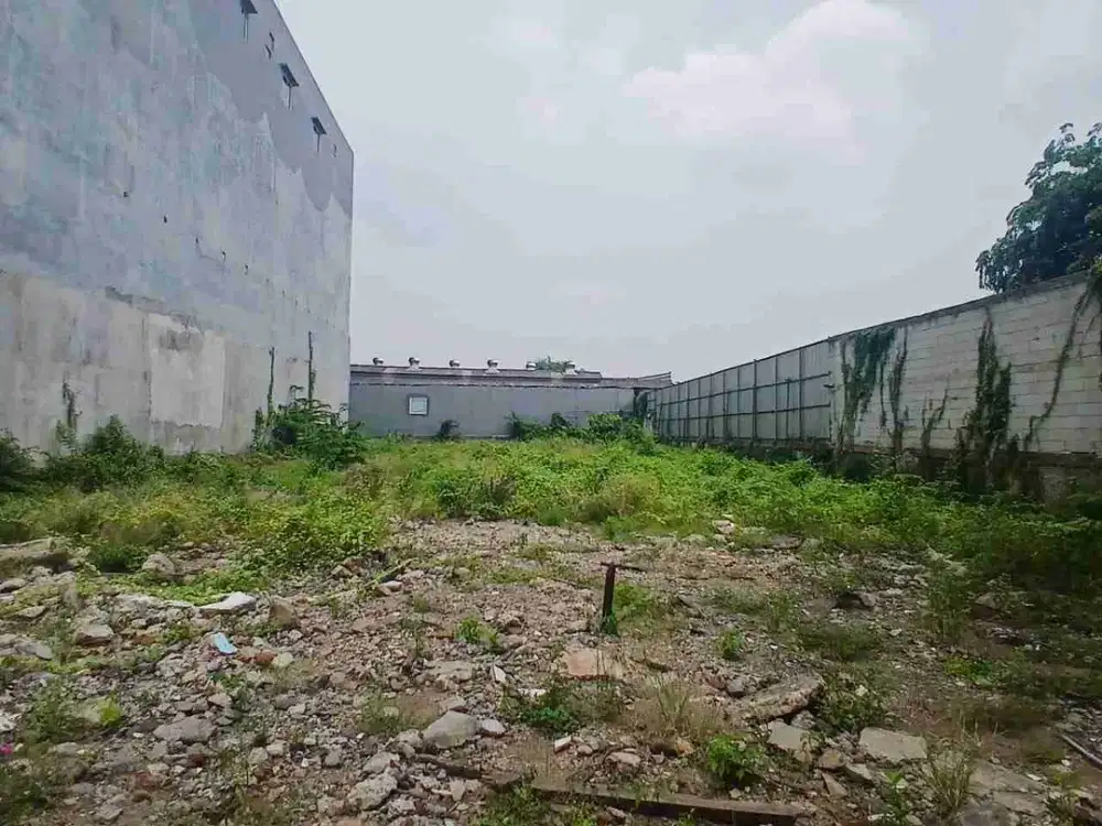 Jual Cepat Sangat Murah Tanah Pinggir Jalan Daan Mogot KM 10 Jakarta Barat 
Dekat Perumahan Green Mansion & lampu merah Pesing