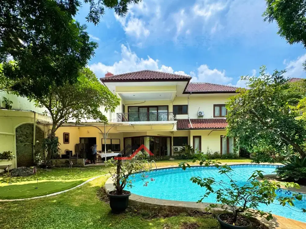 Rumah Asri Dalam Town House Exclusive