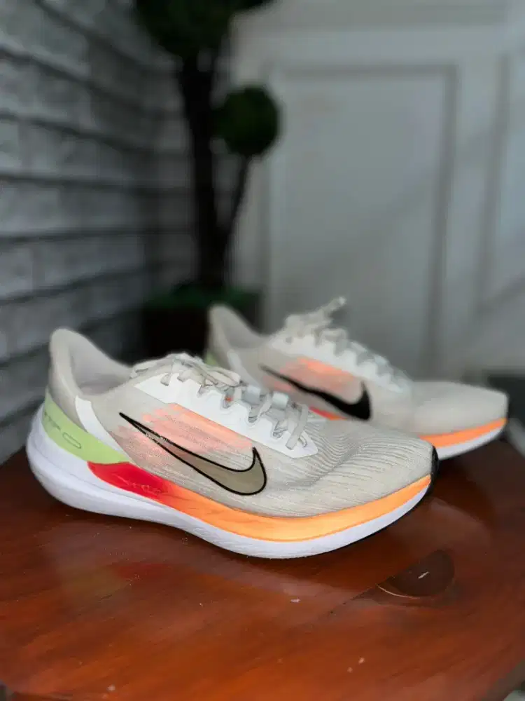 Sepatu keren Nike Winflo 9 Ori dijual murah!