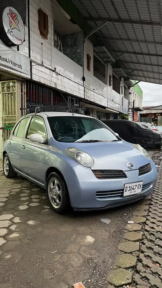 Nissan march micra 2003
