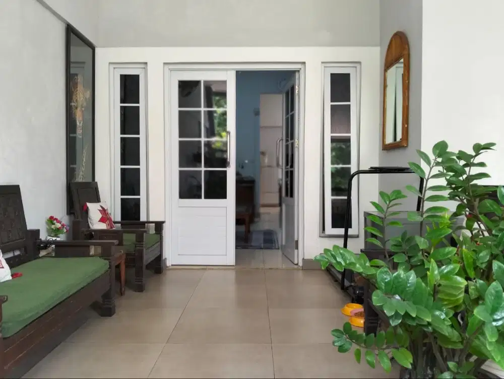 Rumah Dijual, Siap huni, Lokasi Dekat Jalan Raya