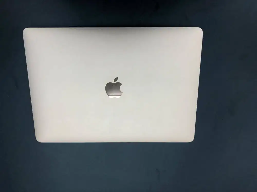 Macbook Air 2020 8/256Gb