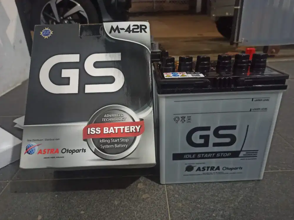 Aki Mobil Rush/Terios Idle Start Stop GS M-42R