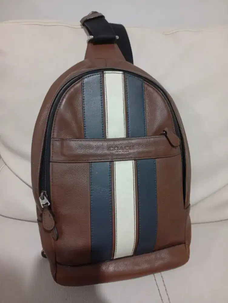 Dijual Tas Coach Sling Bag
