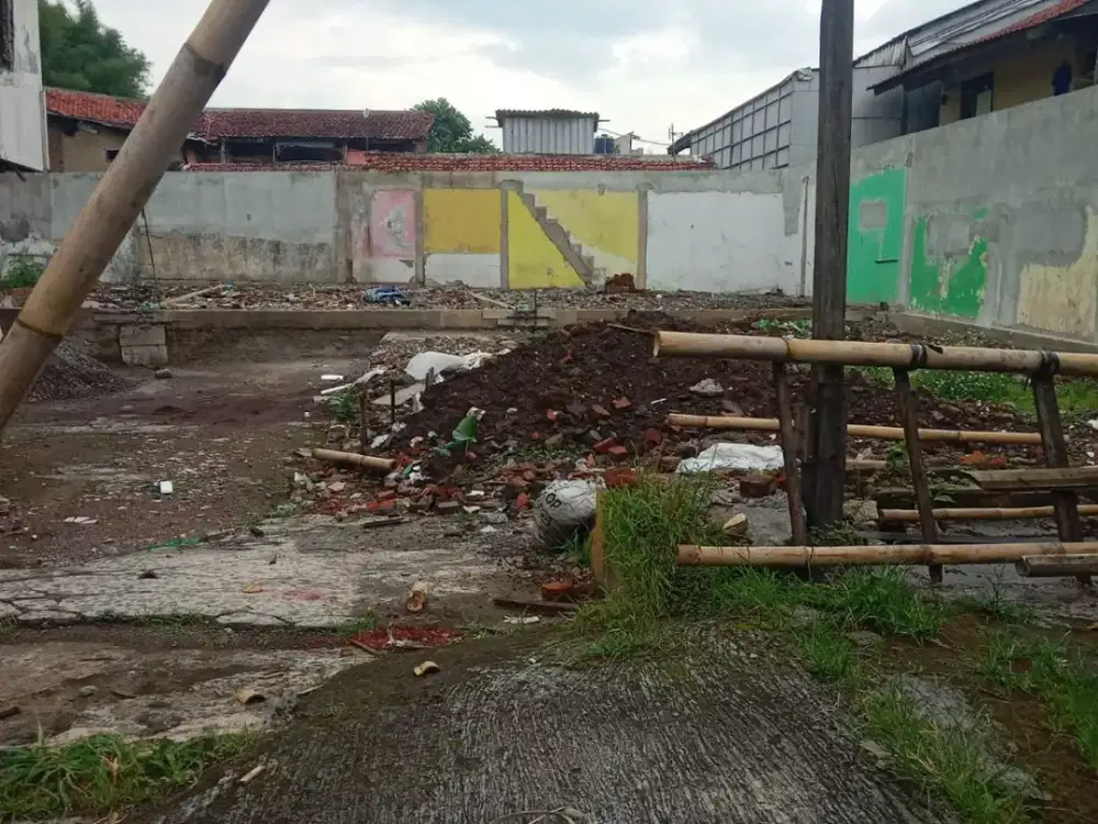 Tanah Luas Strategis di Cibolerang Bandung