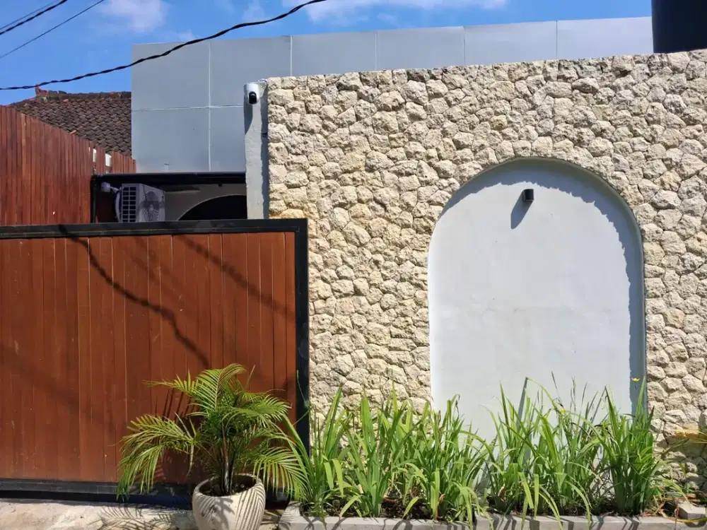 Freehold - a house with Stunning Rice Field and River View, Bali