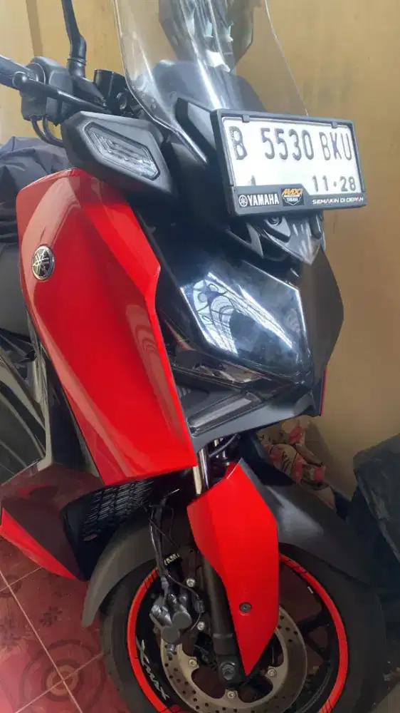 XMAX 2023 GOOD CONDITION