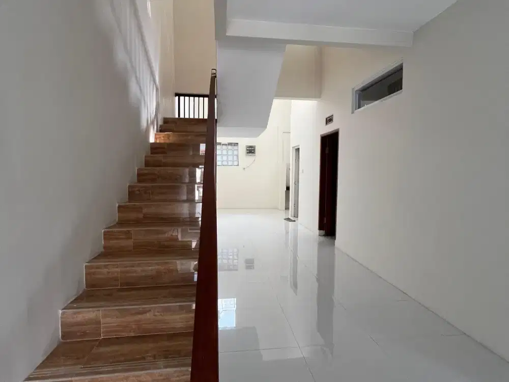 LANGKA ! DIJUAL RUMAH BARU RENOV  DI PUSAT KOTA BANDUNG