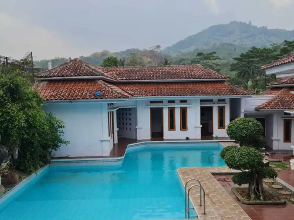 Dijual Rumah Besar di Sukabumi