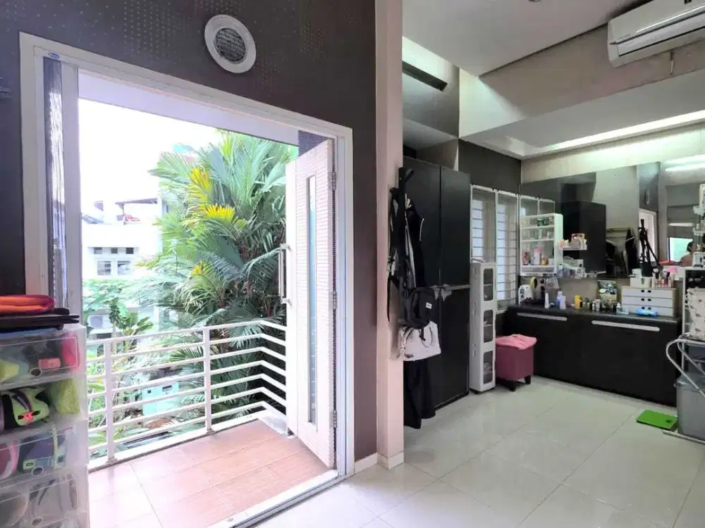 Dijual Rumah Hook di Puri Bintaro sektor 9 shm tangerang selatan sg