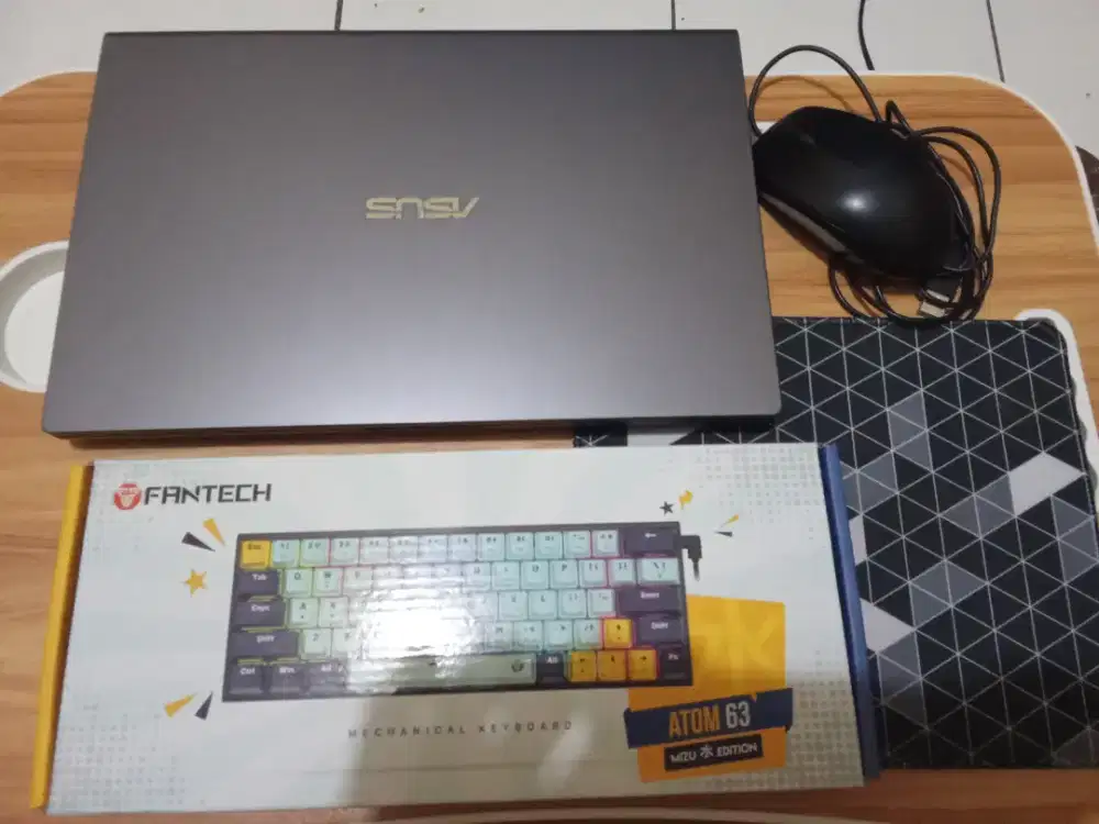 Asus Vivobook 8/256 GB i3 gen 10