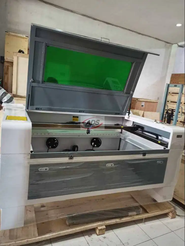 MESIN LASER ENGRAVIR 1390 AUTO CONTOUR TIPE PREMIUM