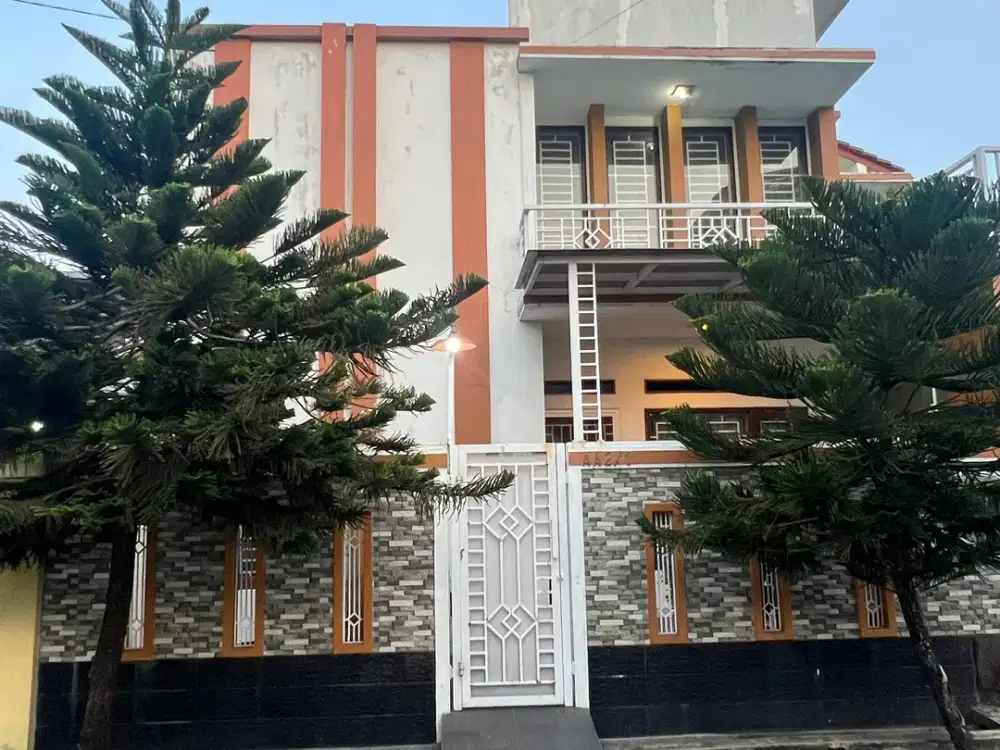 JUAL CEPAT! RUMAH MEWAH SIAP HUNI TITIAN KENCANA SUMMARECON - BEKAS