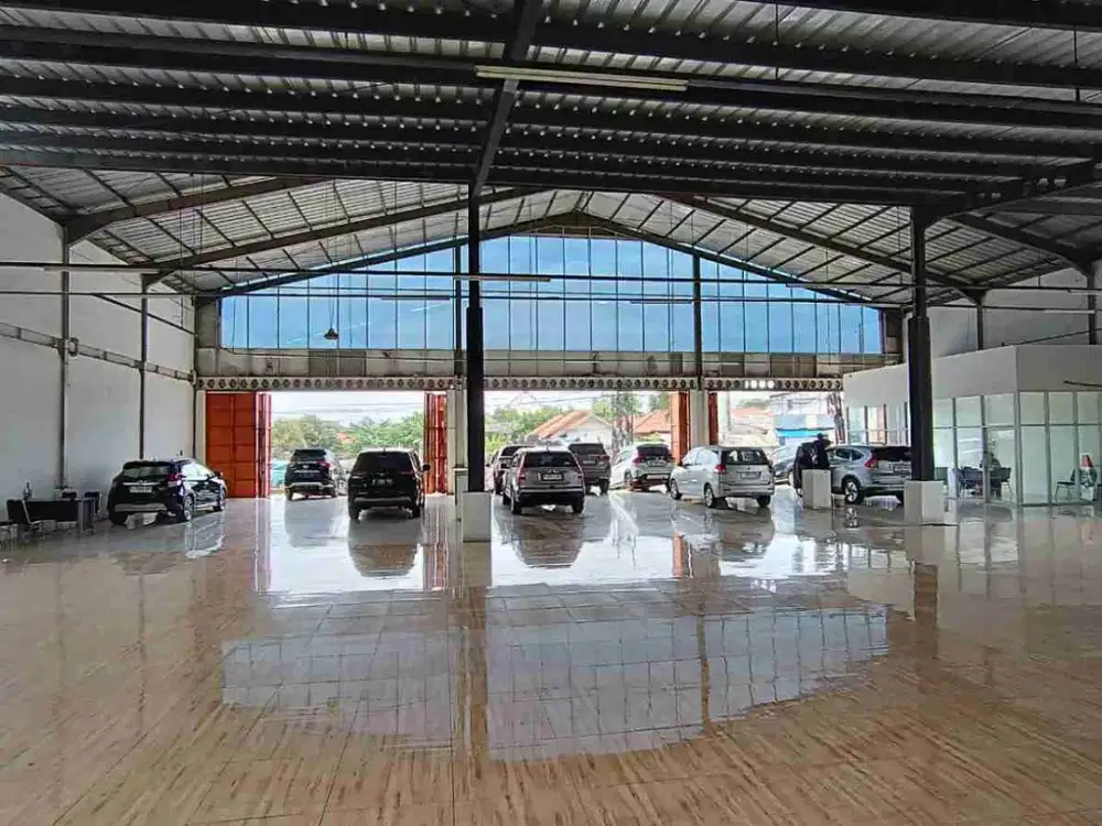 Ex Showroom Mobkas di Sawangan Depok