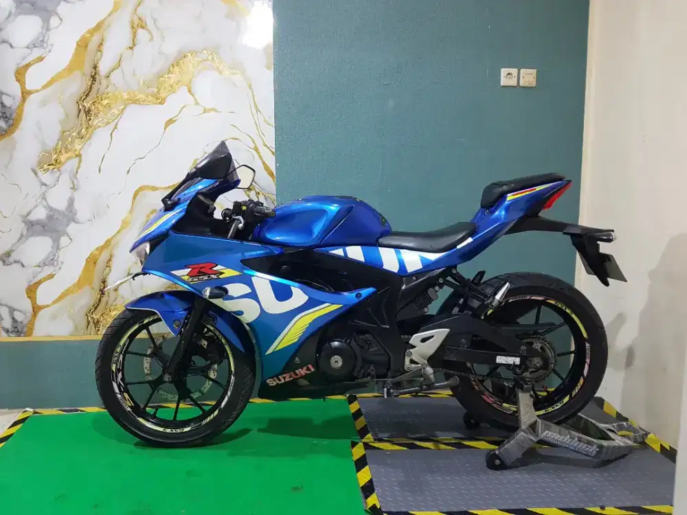 GSX R150 2017 KEYLESS BIRU GP FAVORIT SURAT LEBGKAP PAJAK HIDUP