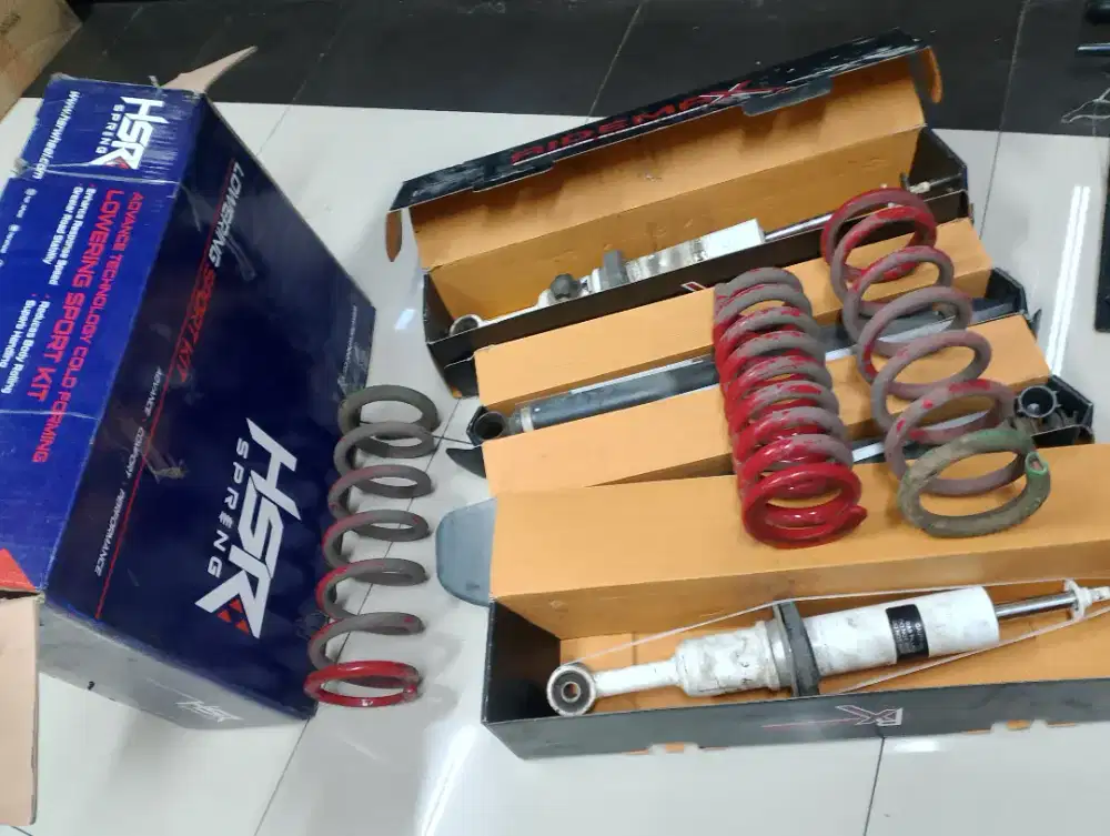 Sokbreker Mobil Fortuner/Dakar