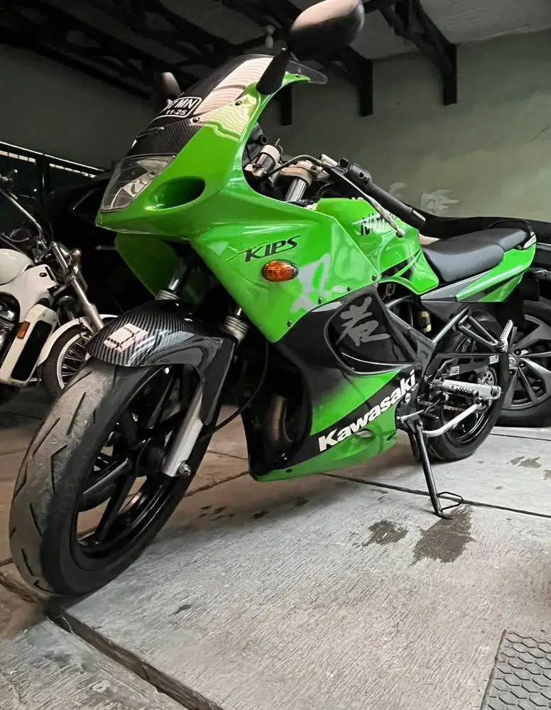 Dijual ninja RR Old SE 2010 CKD