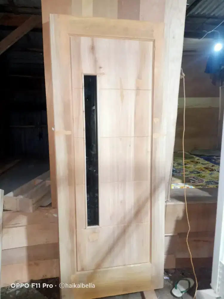 Jual kusen pintu satu dan pintu dua dari bahan aluminium dan kayu