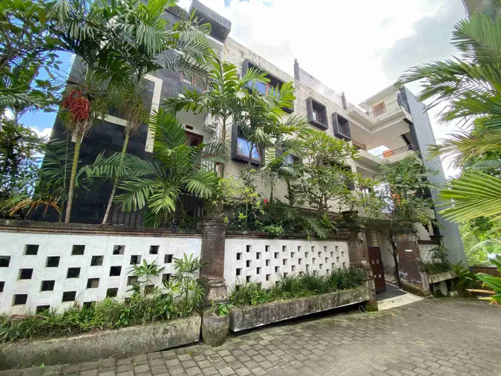 dijual guest house lantai 3 pererenan