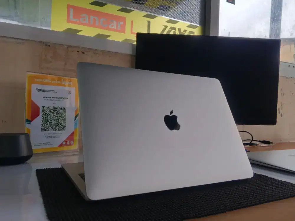 Macbook Pro 13 Thunderbolt 3 2017