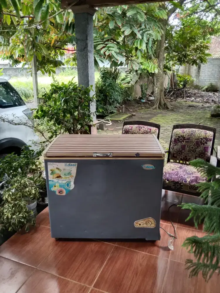 Freezer box 200 liter