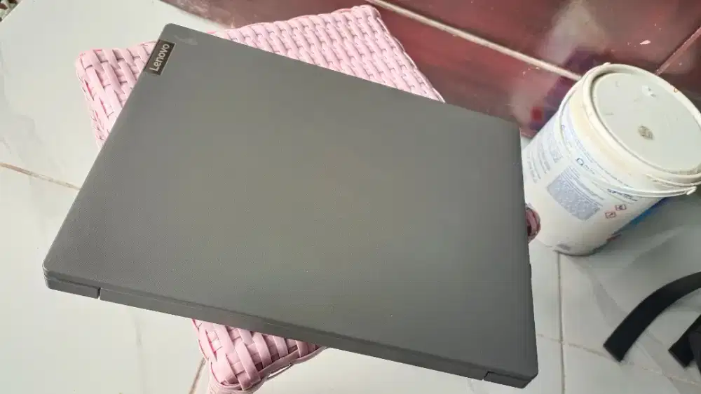 LAPTOP LENOVO CORE I3 TYPE: 81YA