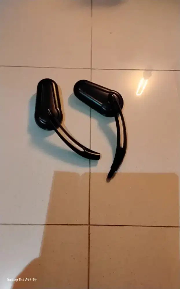 Kaca spion motor variasi