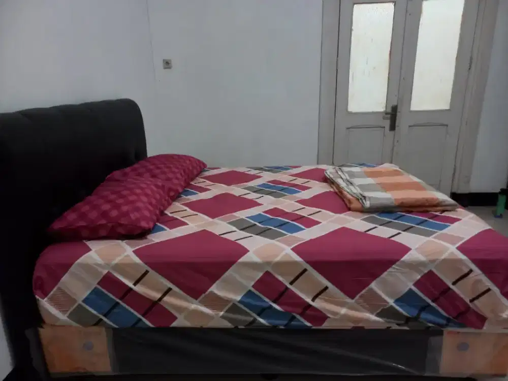 Kasur elite dan dipan central