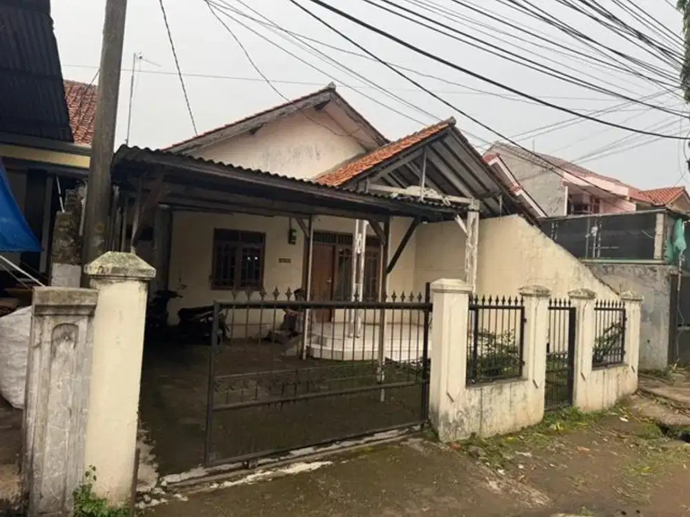 Dijual Rumah Strategis Untuk Usaha atau Kantor di Jl Pramuka Bunder Dekat Tol Jatiluhur