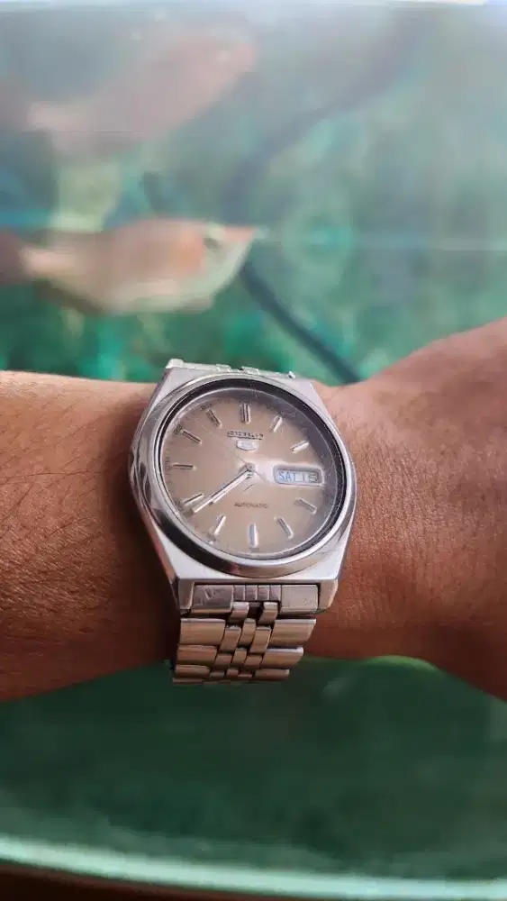 Jam SEIKO 5 automatic vintage original