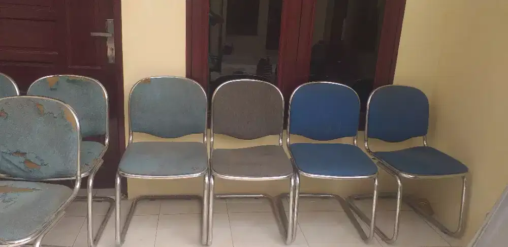 Jl cpt kursi kantor mrek chitose