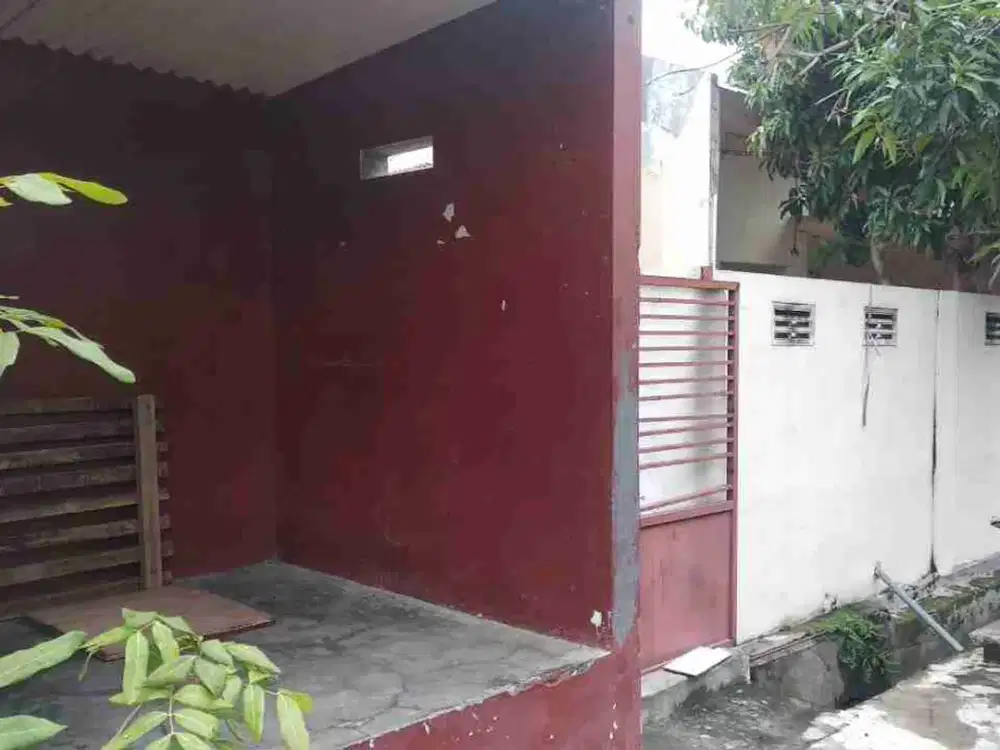 Dijual murah rumah,tanah,toko dan kolam renang SHM