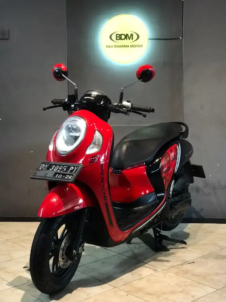 DP 500K / HONDA SCOOPY FASHION TAHUN 2021 PAJAK HIDUP SURAT LENGKAP