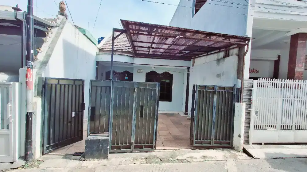 Di Jual Rumah Nyaman dan Cocok untuk Usaha di Condet