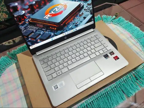 laptop hp 14s-dk series model baru, design mewah slim ringan buat diba