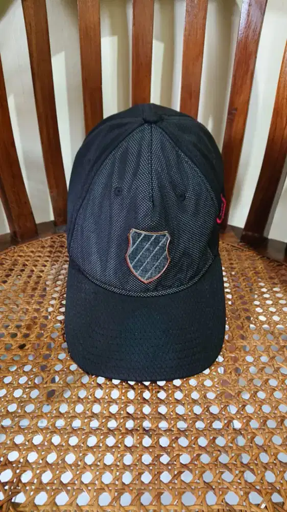Topi Built Up K-Swiss Hitam Size OSFA