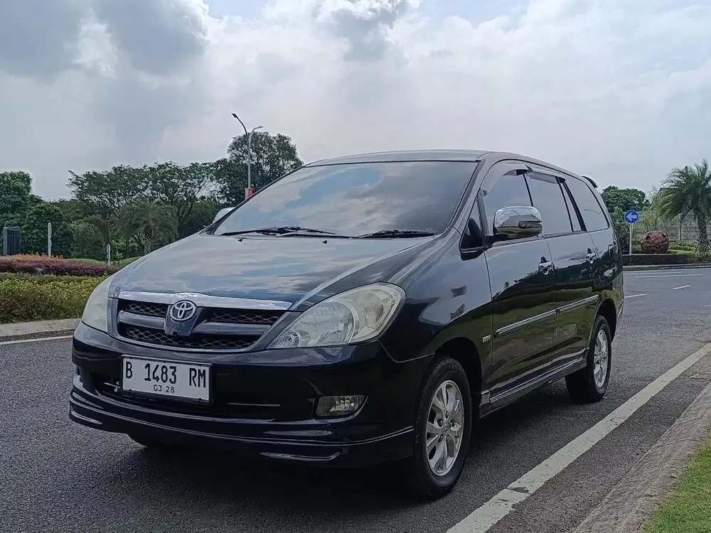 Toyota Kijang Innova 2008 Bensin