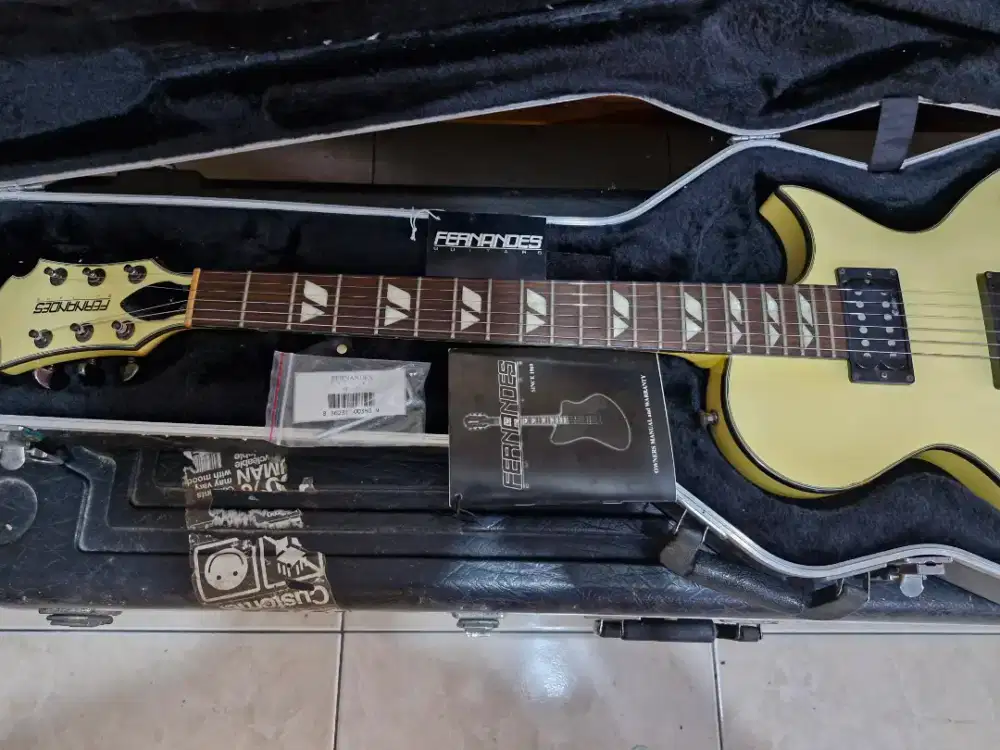 Fernandes Monterey Elite Sustainer dan Seymour Duncan with Hardcase