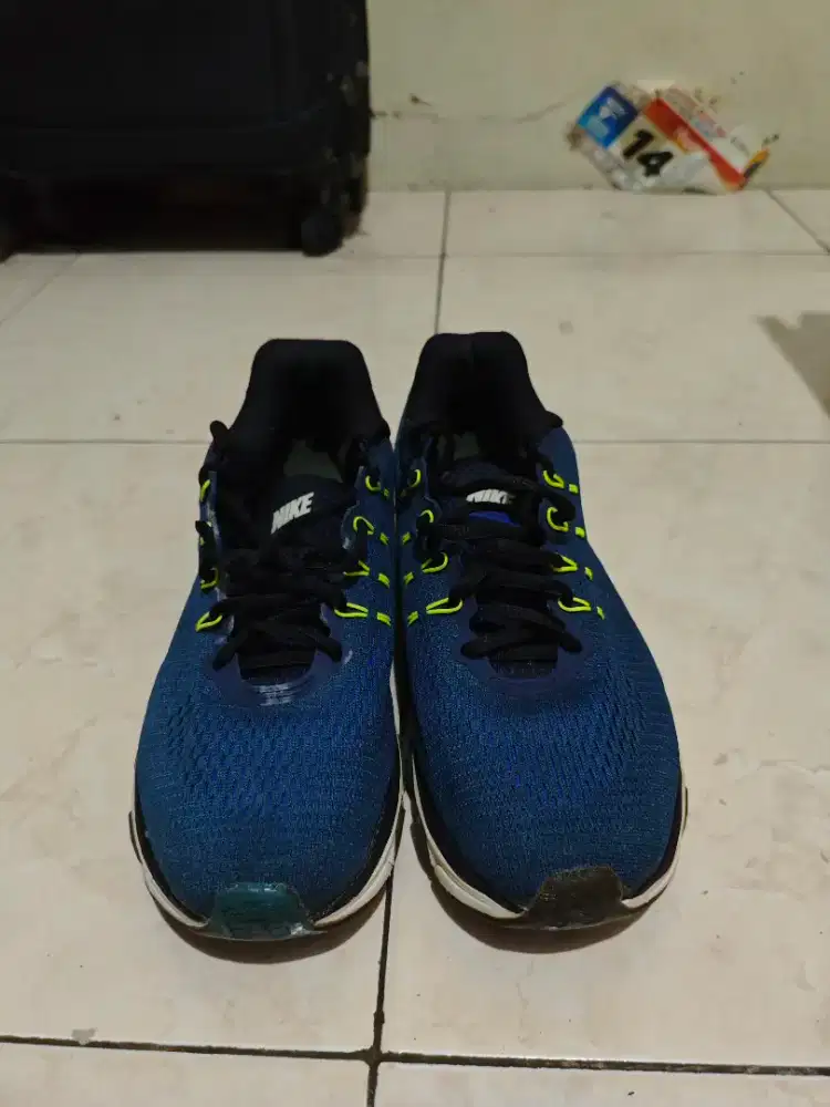 sepatu nike casual blue & white