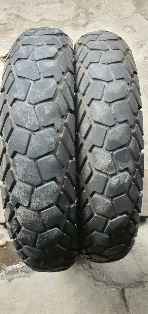 Sepasang ban luar corsa cross  110 dan 120 ring 17