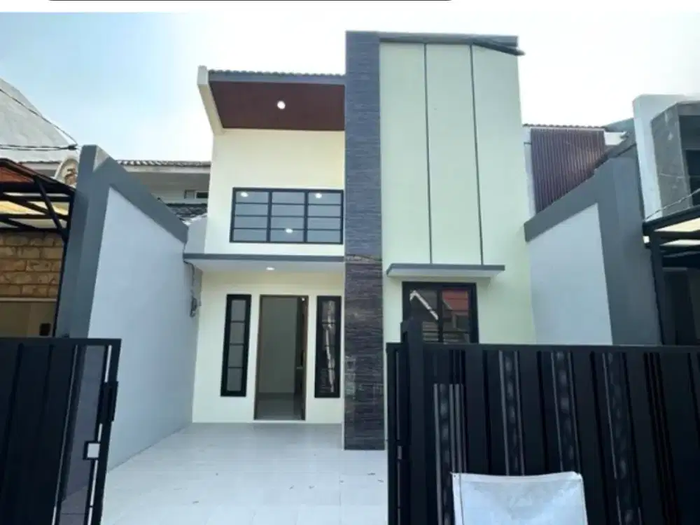 SIAP HUNI!! MODERN MINIMALIST HOME DENGAN CEILING TINGGI LOKASI STRATEGIS